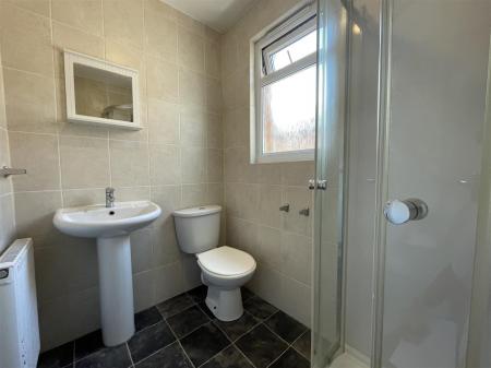 3 bedroom Terraced House for sale in Lorne Road, Leicester