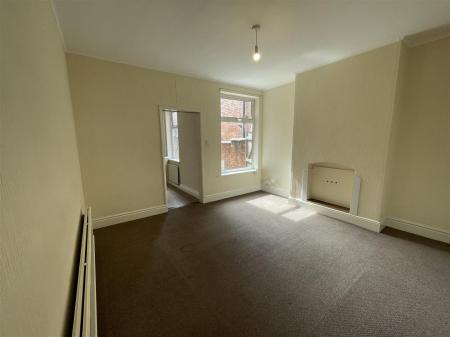 3 bedroom Terraced House for sale in Lorne Road, Leicester