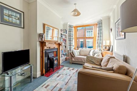 3 bedroom Terraced House for sale in Adderley Road, Leicester