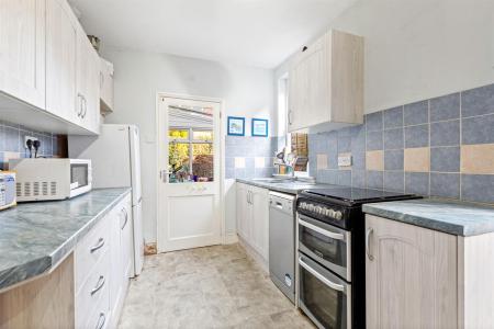 3 bedroom Terraced House for sale in Adderley Road, Leicester
