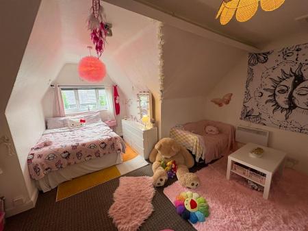 3 bedroom Block of Apartments for sale in Sweetbriar Road, West End, Leicester