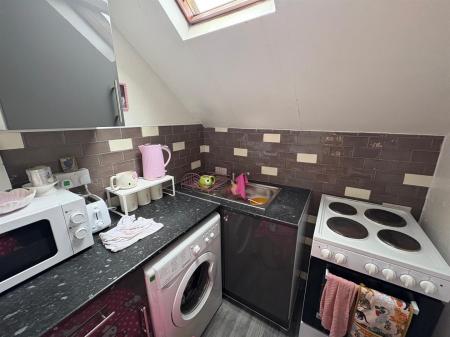 3 bedroom Block of Apartments for sale in Sweetbriar Road, West End, Leicester