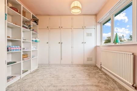 3 bedroom Semi-detached house for sale in Dorset Avenue, Wigston