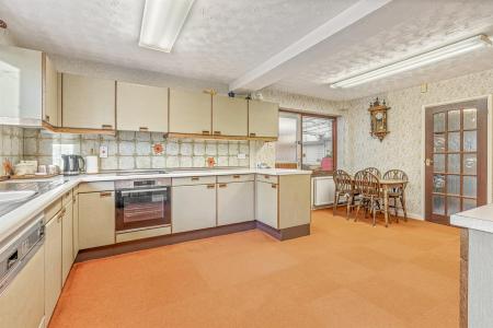 3 bedroom Semi-detached house for sale in Dorset Avenue, Wigston