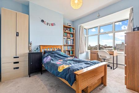 3 bedroom Semi-detached house for sale in Milford Road, Leicester