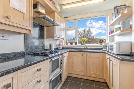 3 bedroom Semi-detached house for sale in Milford Road, Leicester