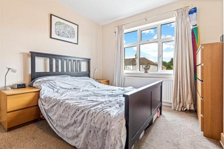 3 bedroom Semi-detached house for sale in Milford Road, Leicester