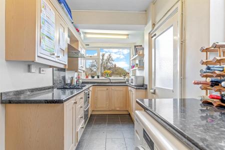 3 bedroom Semi-detached house for sale in Milford Road, Leicester