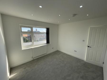 4 bedroom Semi-detached house for sale in Cleveleys Avenue, Leicester