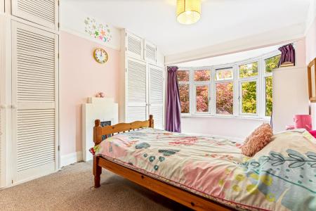 3 bedroom Semi-detached house for sale in Knighton Lane East, Leicester