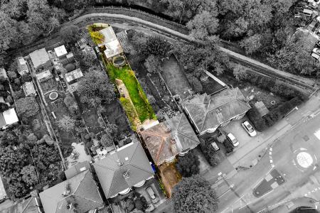 3 bedroom Semi-detached house for sale in Knighton Lane East, Leicester