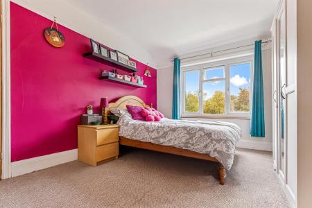 3 bedroom Semi-detached house for sale in Knighton Lane East, Leicester