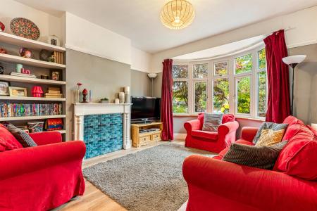 3 bedroom Semi-detached house for sale in Knighton Lane East, Leicester