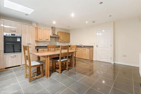3 bedroom Semi-detached house for sale in Barradale Court, Stoneygate