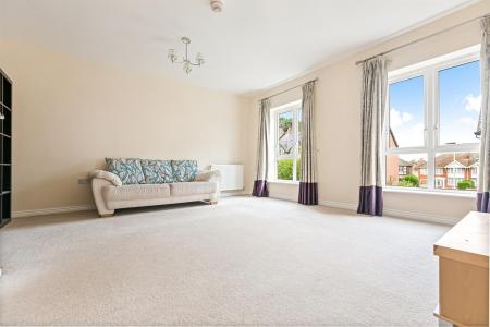 3 bedroom Semi-detached house for sale in Barradale Court, Stoneygate