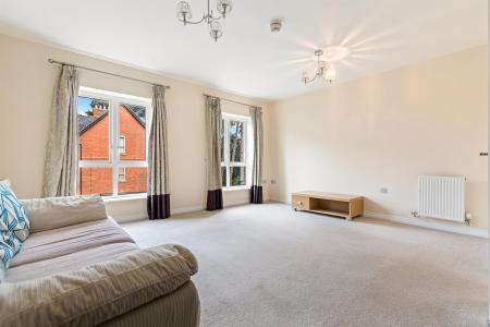 3 bedroom Semi-detached house for sale in Barradale Court, Stoneygate