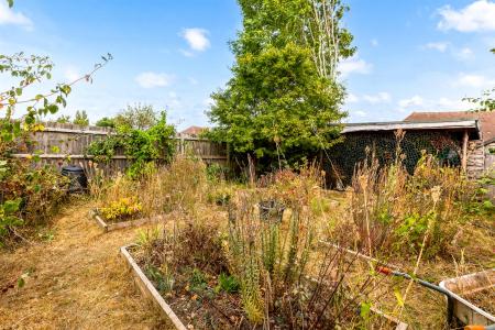 3 bedroom Detached house for sale in Carlton Drive, Wigston