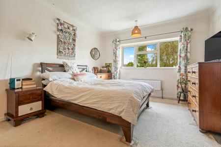 3 bedroom Detached house for sale in Carlton Drive, Wigston