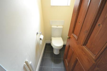 3 bedroom Terraced House for sale in East Park Road, Leicester