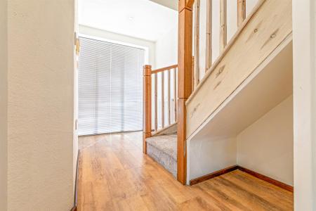 3 bedroom Semi-detached house for sale in The Dell, Evington