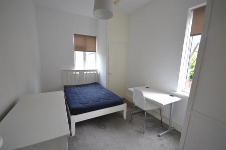 6 bedroom Villa for sale in Severn Street, Leicester