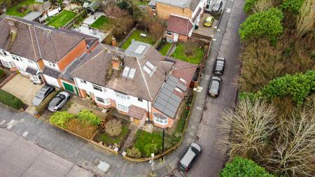 5 bedroom Semi-detached house for sale in Carisbrooke Road, South Knighton, Leicester