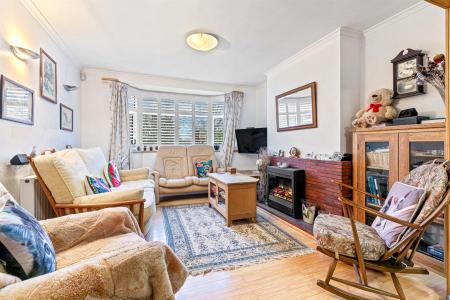 5 bedroom Semi-detached house for sale in Carisbrooke Road, South Knighton, Leicester