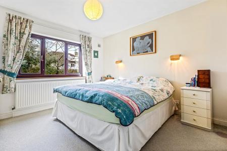 3 bedroom Bungalow for sale in Saffron Lane, Leicester