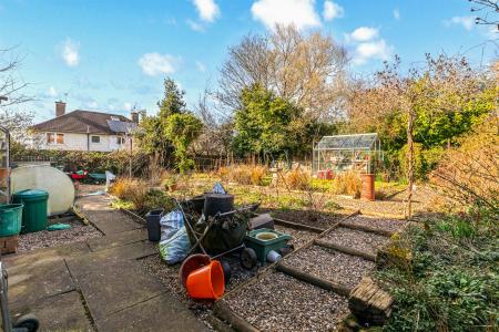 3 bedroom Bungalow for sale in Saffron Lane, Leicester