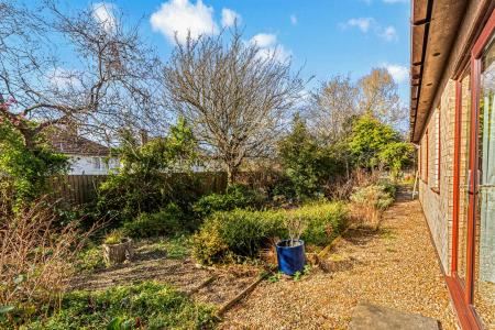 3 bedroom Bungalow for sale in Saffron Lane, Leicester