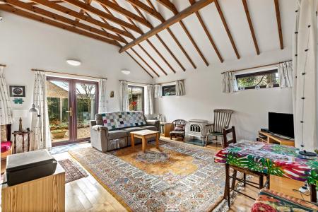 3 bedroom Bungalow for sale in Saffron Lane, Leicester