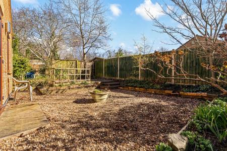 3 bedroom Bungalow for sale in Saffron Lane, Leicester