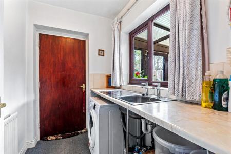 3 bedroom Bungalow for sale in Saffron Lane, Leicester