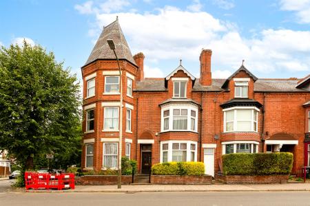 Queens Road, Clarendon Park