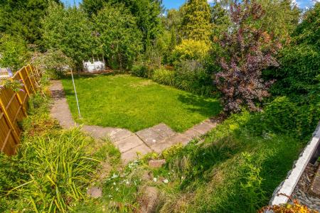 4 bedroom Semi-detached house for sale in Northcote Road, Knighton, Leicester