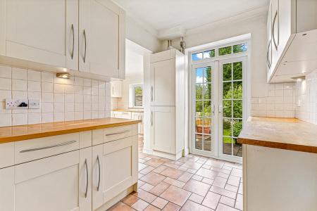 4 bedroom Semi-detached house for sale in Northcote Road, Knighton, Leicester