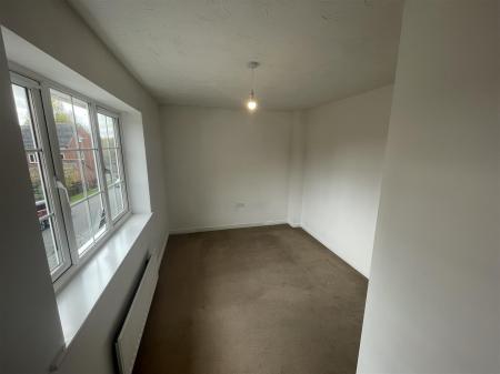 2 bedroom End of terrace house for sale in Erringtons Close, Oadby, Leicester