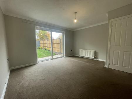 2 bedroom End of terrace house for sale in Erringtons Close, Oadby, Leicester