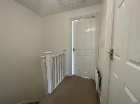 2 bedroom End of terrace house for sale in Erringtons Close, Oadby, Leicester