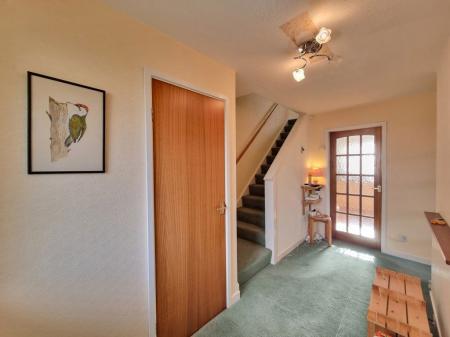 3 bedroom Property to let in Kelmarsh Avenue, Leicester