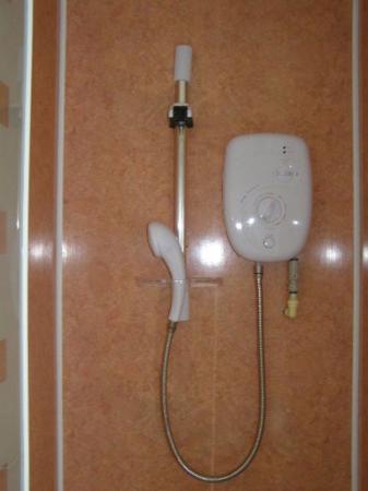 1 bedroom Property to let in Parkhill Drive, Leicester