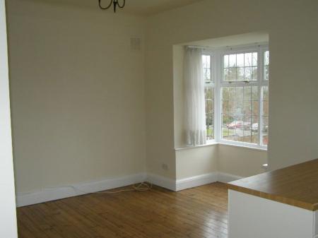 1 bedroom Property to let in Parkhill Drive, Leicester