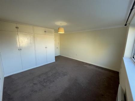 2 bedroom Flat for sale in Tiffany Court, Albert Road, Stoneygate, Leicester, LE22AA