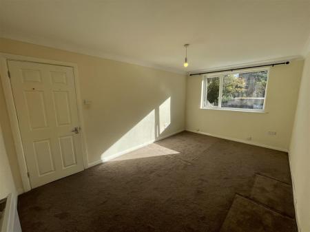 2 bedroom Flat for sale in Tiffany Court, Albert Road, Stoneygate, Leicester, LE22AA