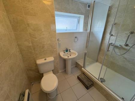 1 bedroom Property to let in Hotoft Road, Leicester