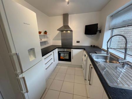 1 bedroom Property to let in Hotoft Road, Leicester