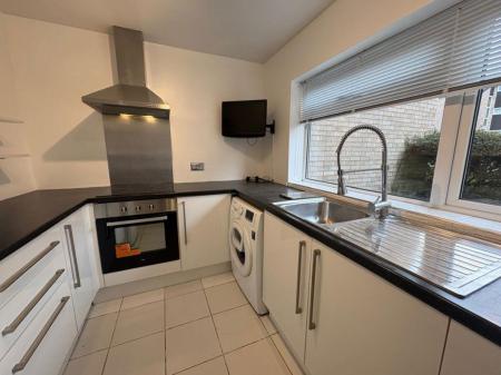 1 bedroom Property to let in Hotoft Road, Leicester