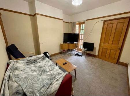 3 bedroom Property to let in St Leonards Road, Leicester