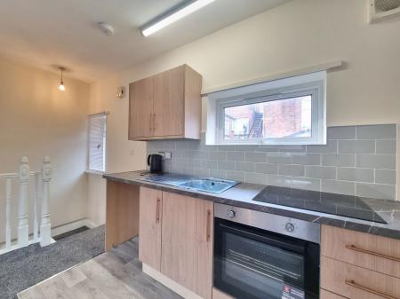 2 bedroom Property to let in Livingstone Street, Leicester