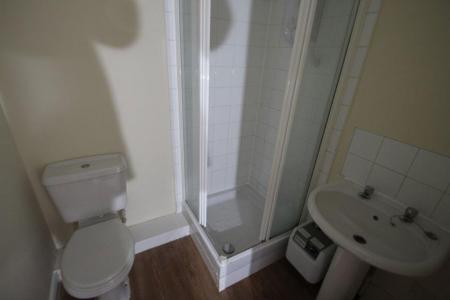 2 bedroom Property to let in Livingstone Street, Leicester